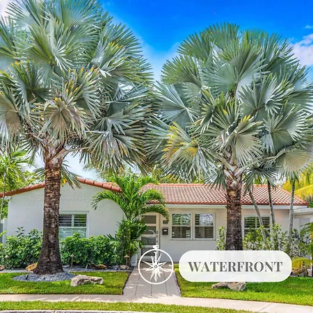 Centrally Located Heated Pool Riverside View Access Citrus Key H0Mes
